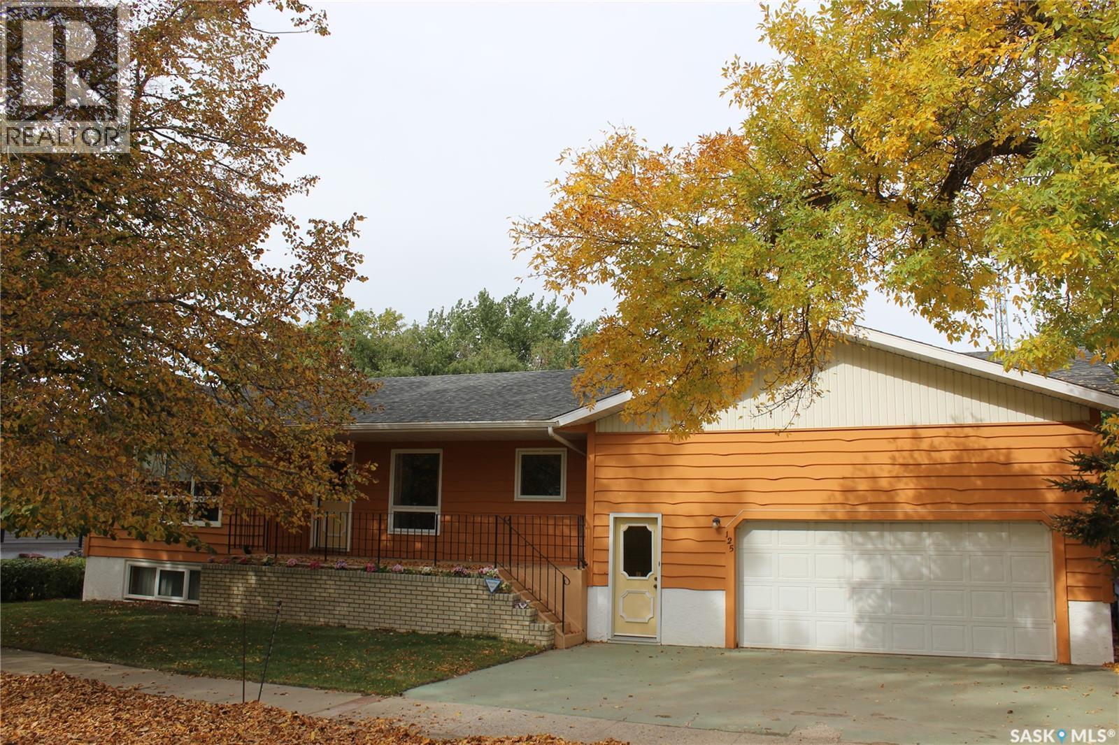 125 Mainprize Street Property Photo 2