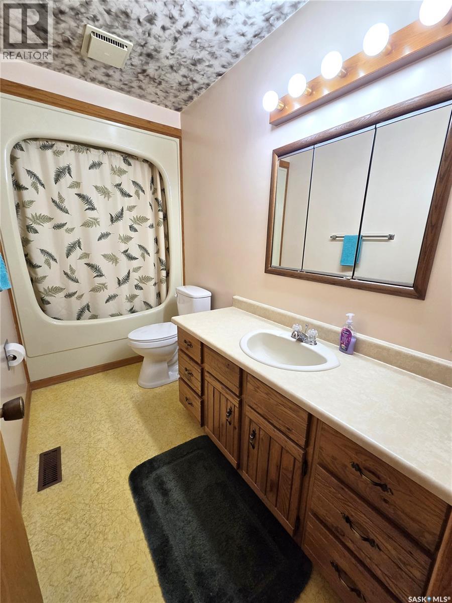 125 Mainprize Street Property Photo 24