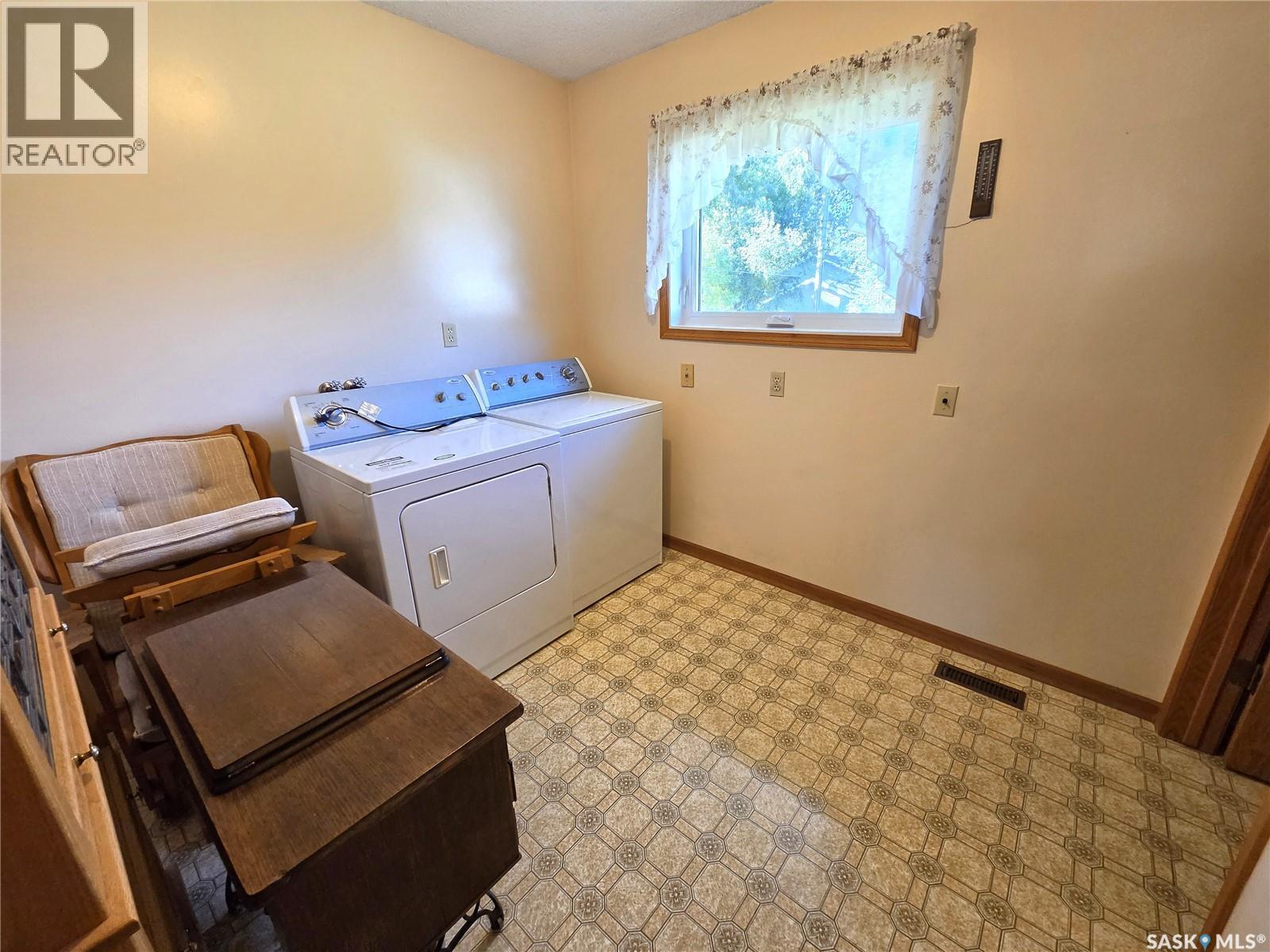 125 Mainprize Street Property Photo 25