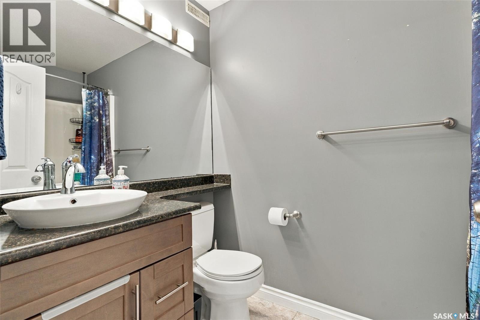 927 Coppermine Way Property Photo 24