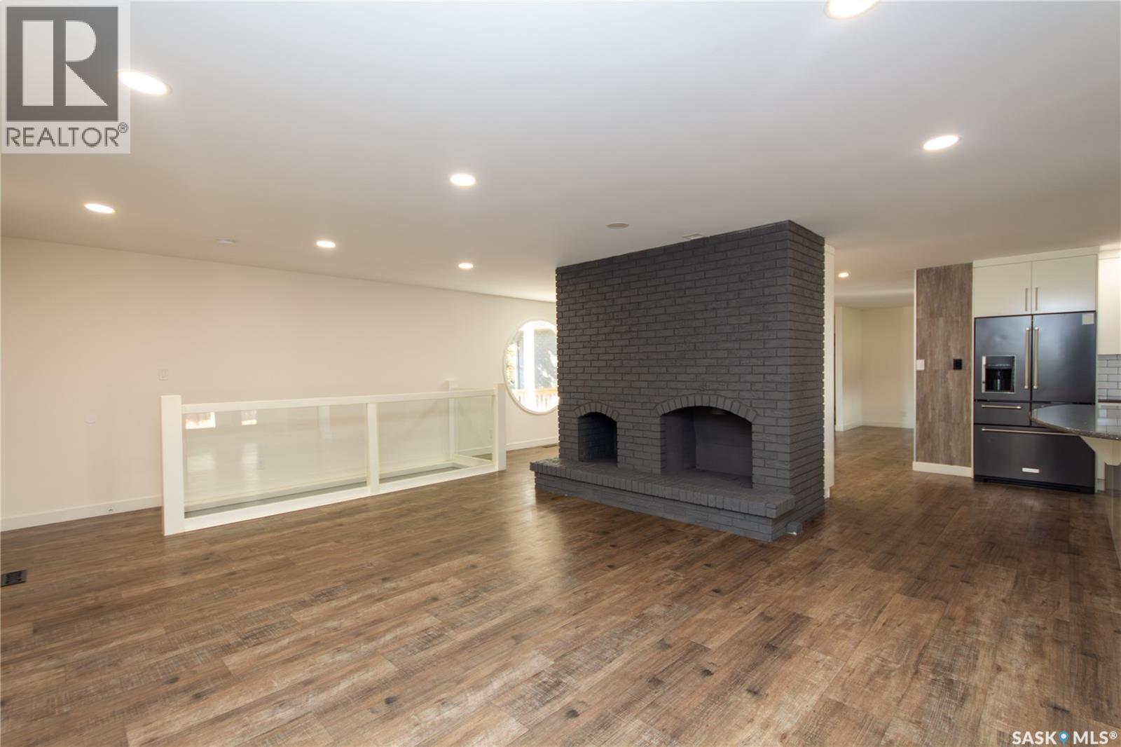 10710 Meighen Crescent Property Photo 15
