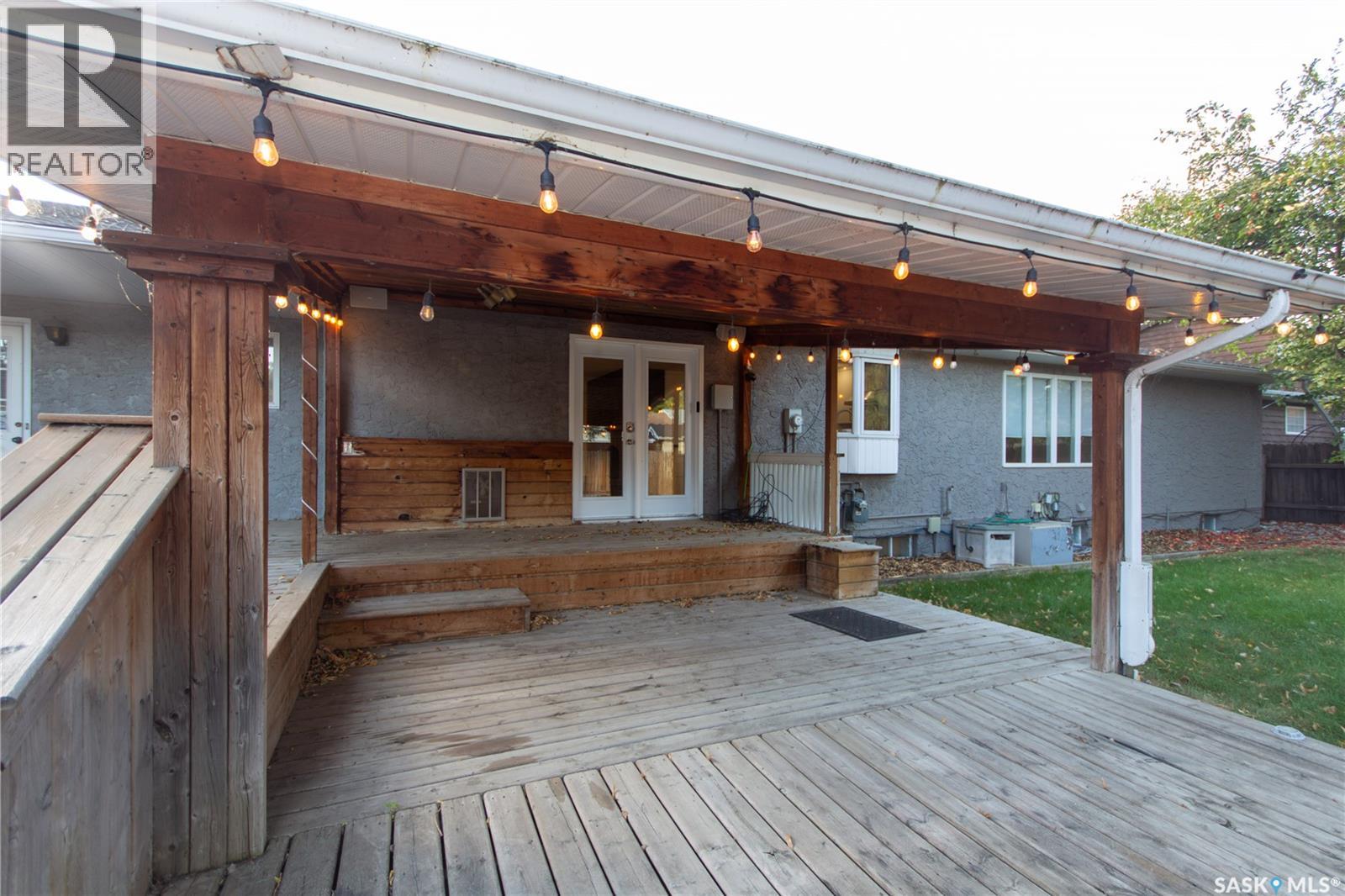 10710 Meighen Crescent Property Photo 45