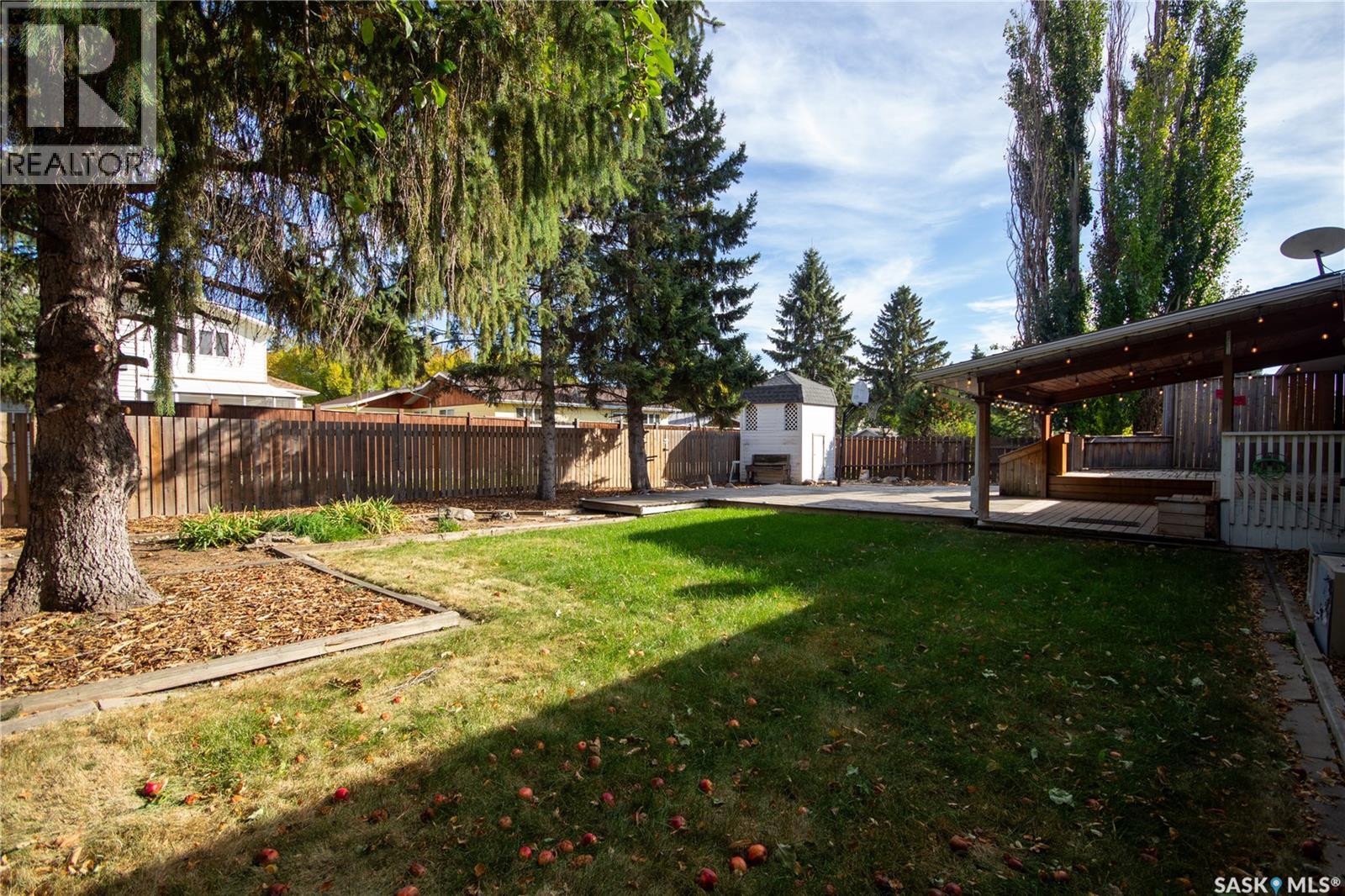 10710 Meighen Crescent Property Photo 52
