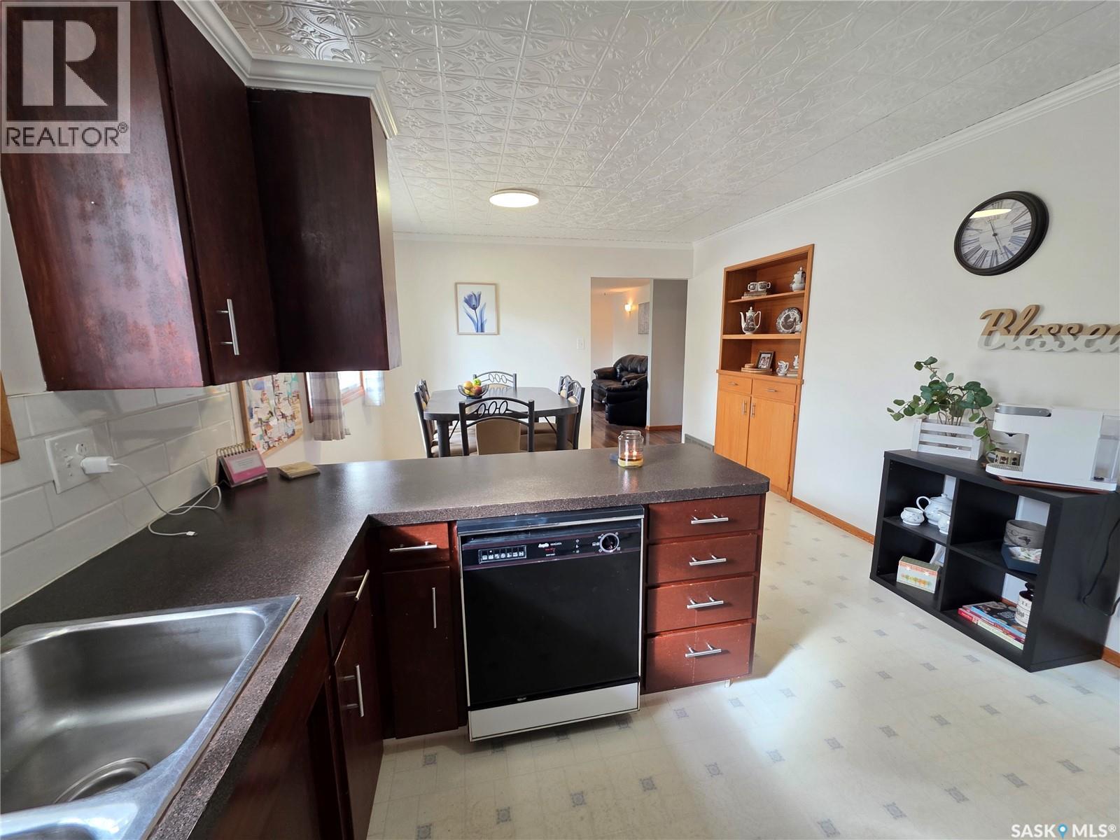 503 Thompson Street Property Photo 4