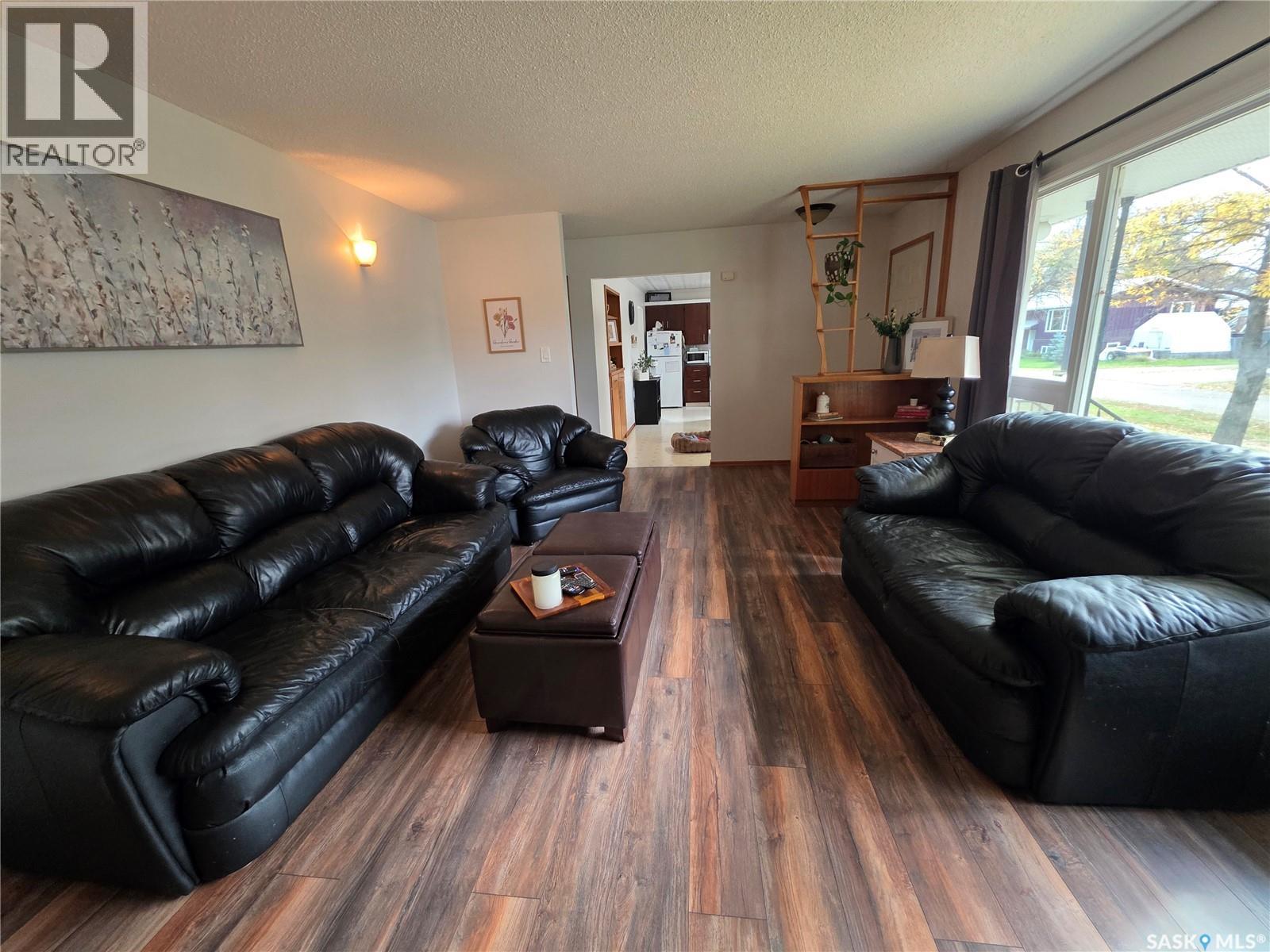 503 Thompson Street Property Photo 12