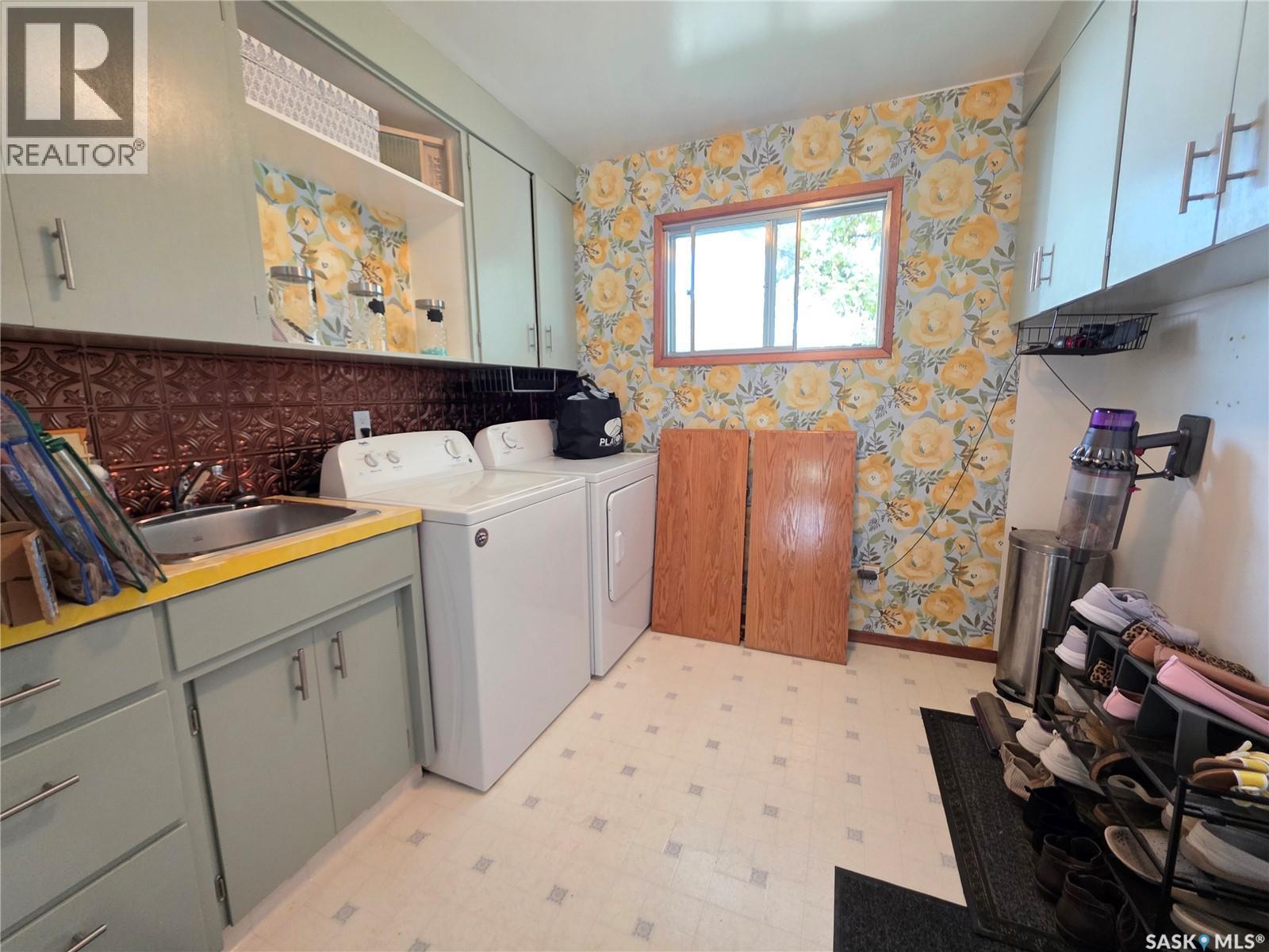 503 Thompson Street Property Photo 18