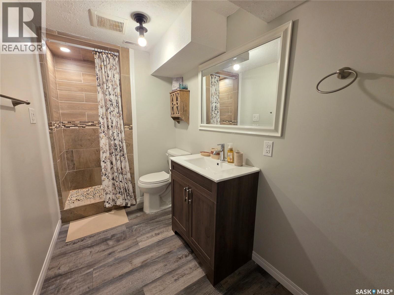 503 Thompson Street Property Photo 25