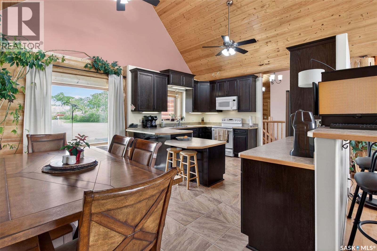 Flatwater Ranch Property Photo 11