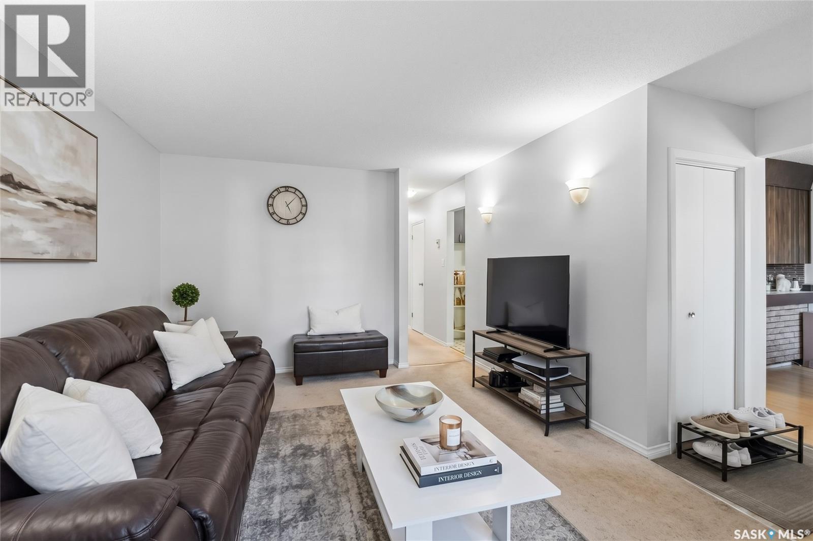1814 Wilson Crescent Property Photo 3