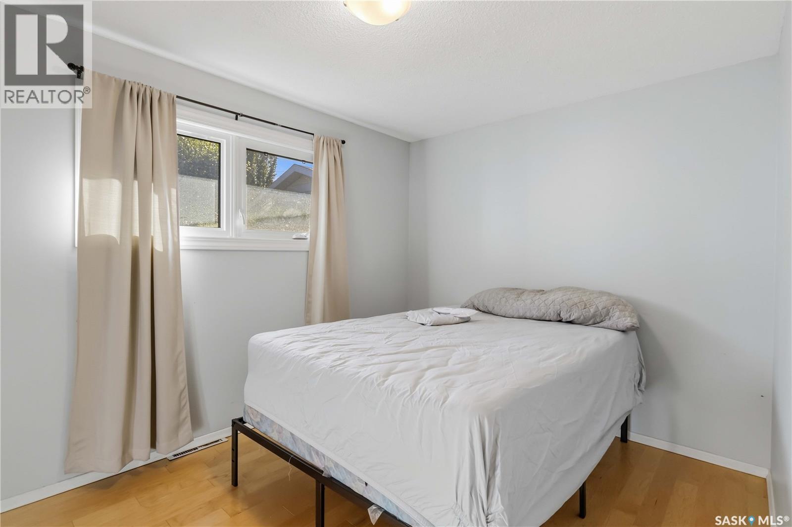 1814 Wilson Crescent Property Photo 9