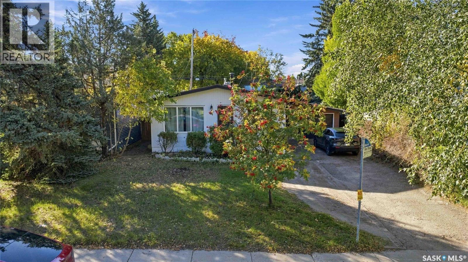 1814 Wilson Crescent Property Photo 30