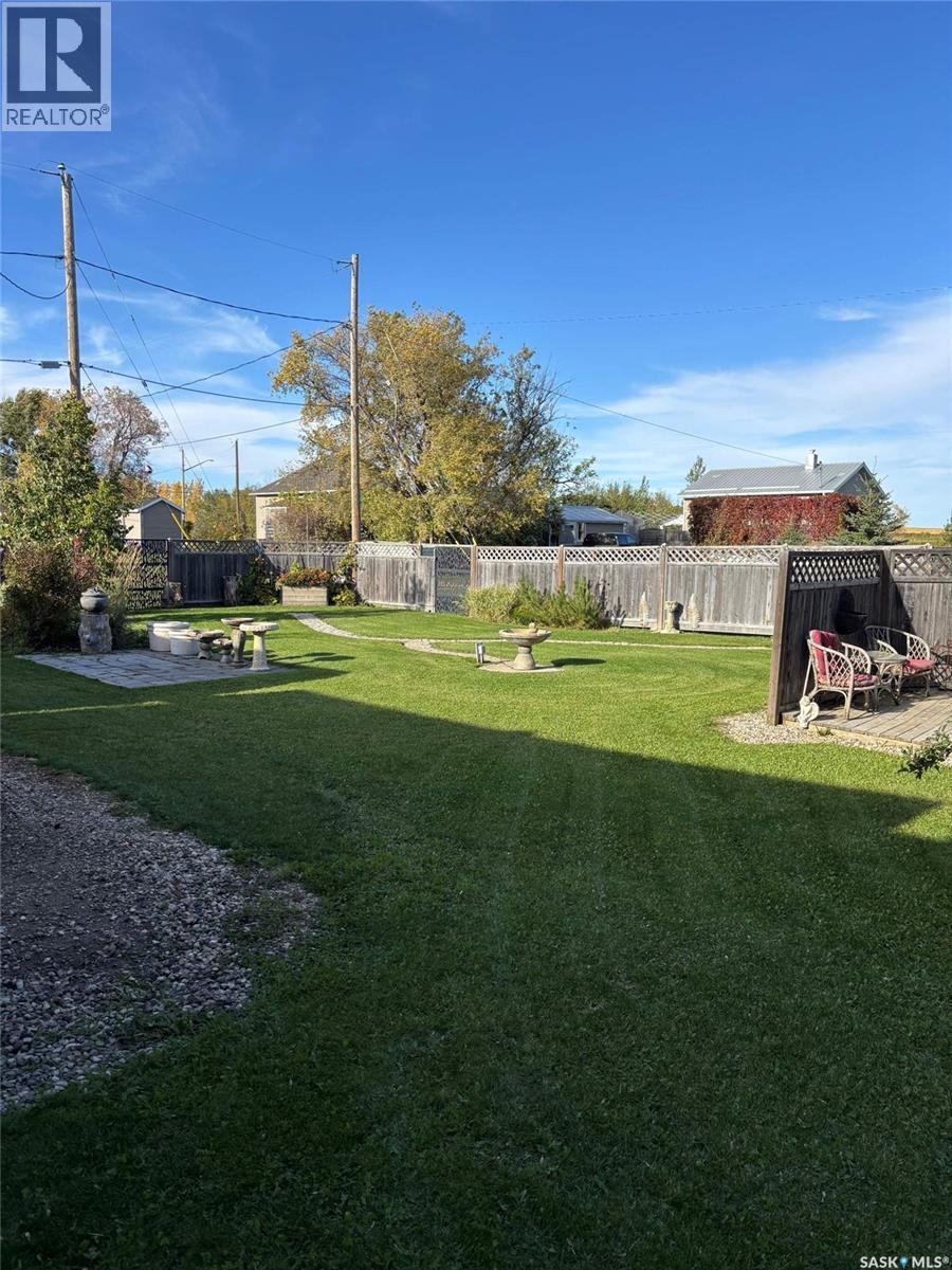 34 1st Street N Property Photo 5