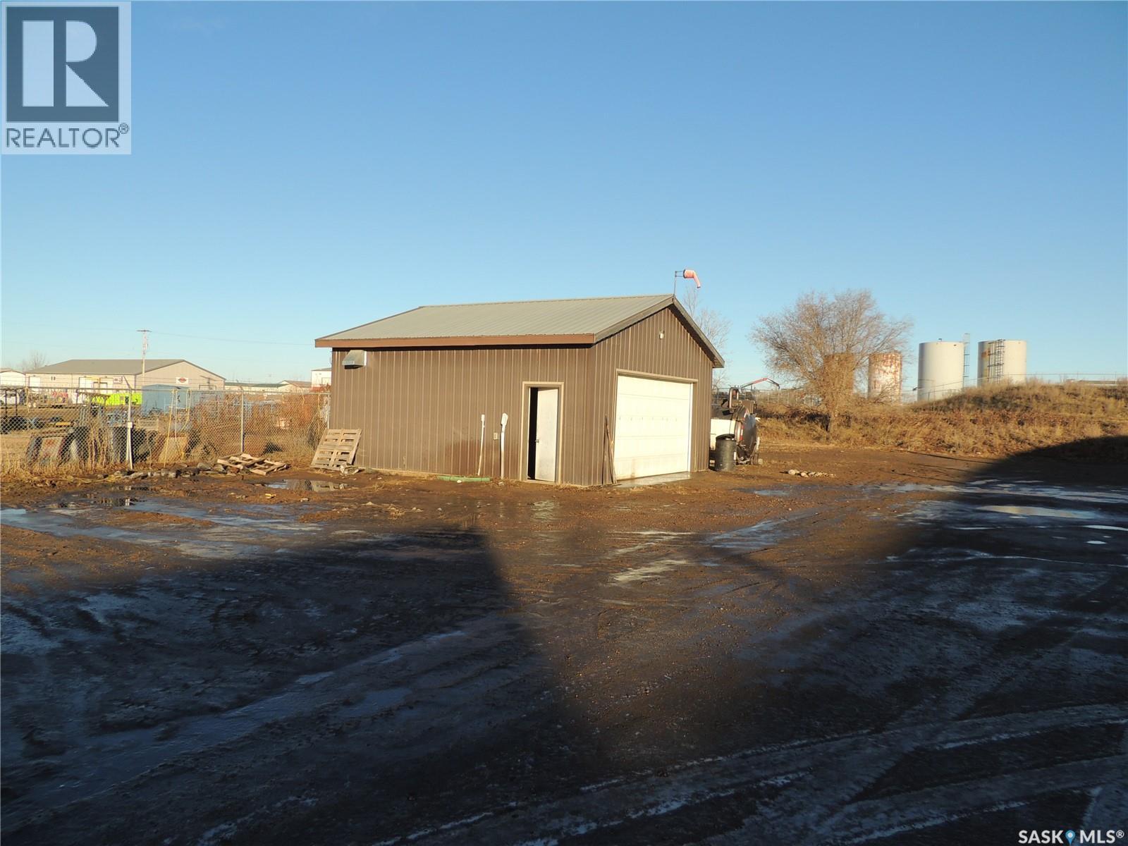 53 Escana Street Property Photo 3