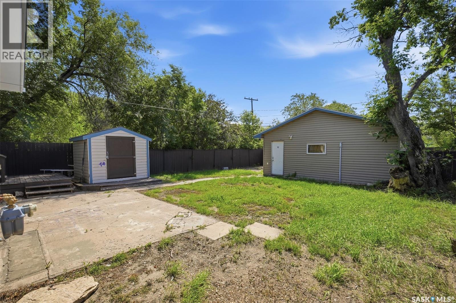 1919 14th Street W Property Photo 41