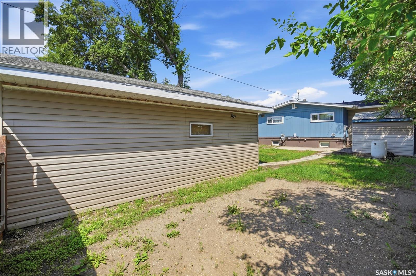1919 14th Street W Property Photo 44