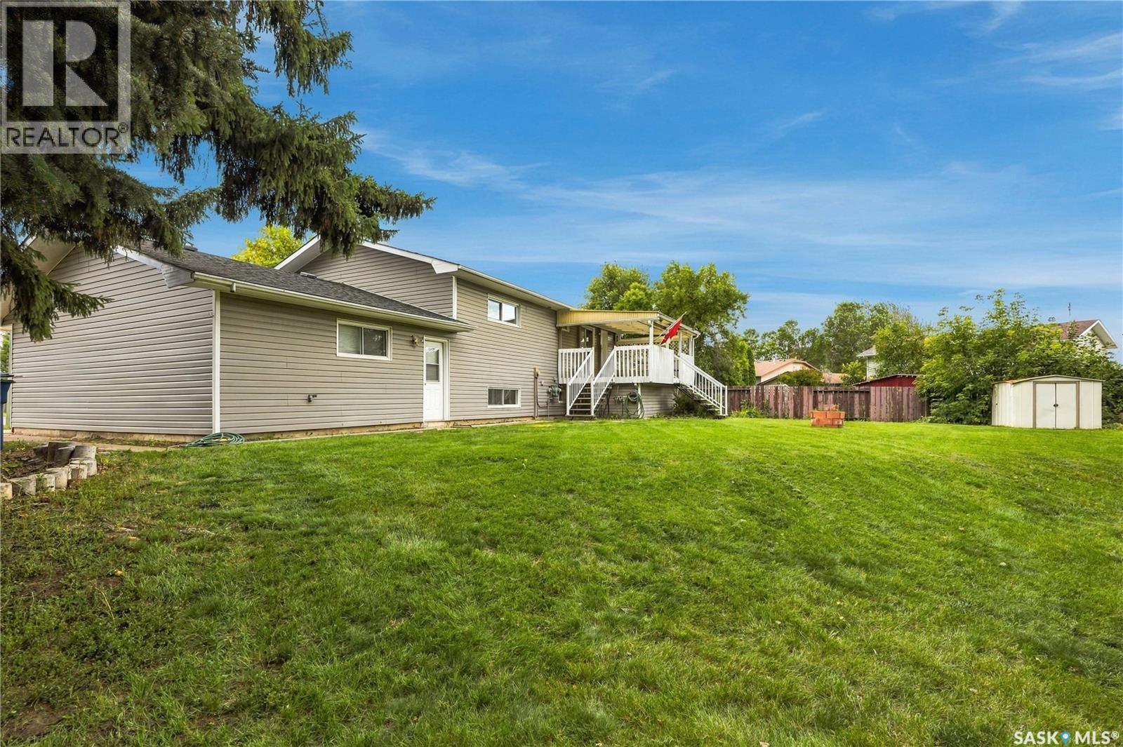 618 Priel Court Property Photo 3
