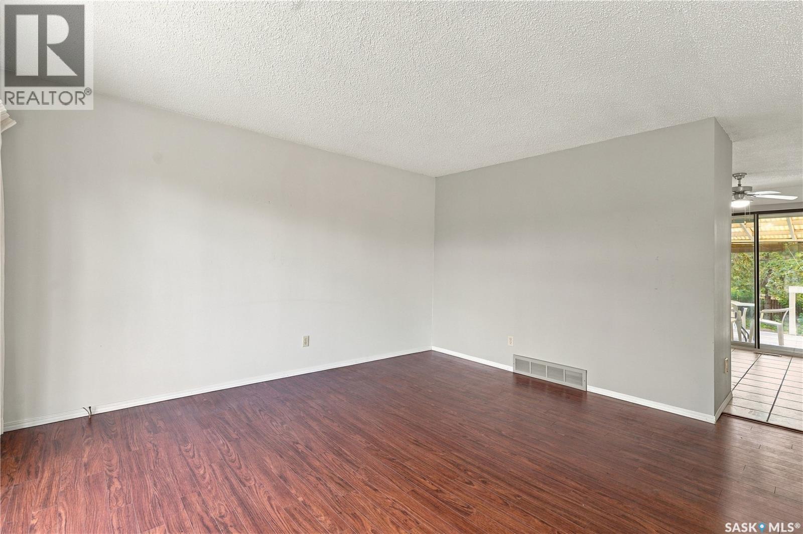 618 Priel Court Property Photo 14
