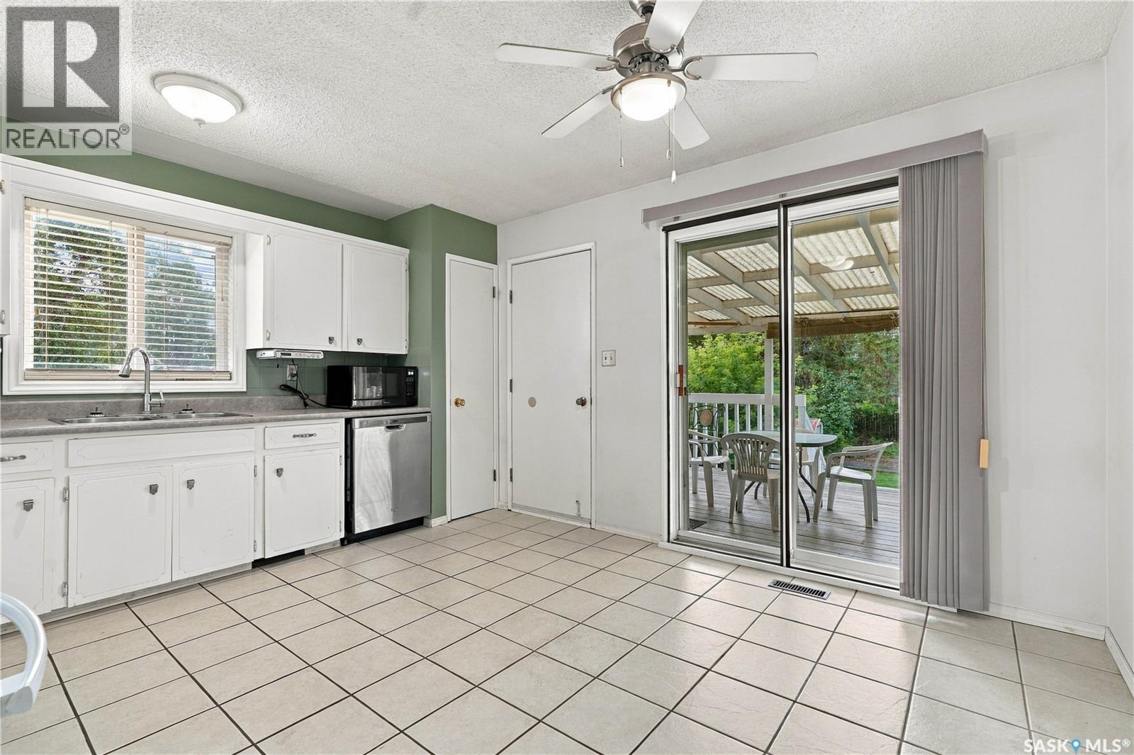 618 Priel Court Property Photo 15