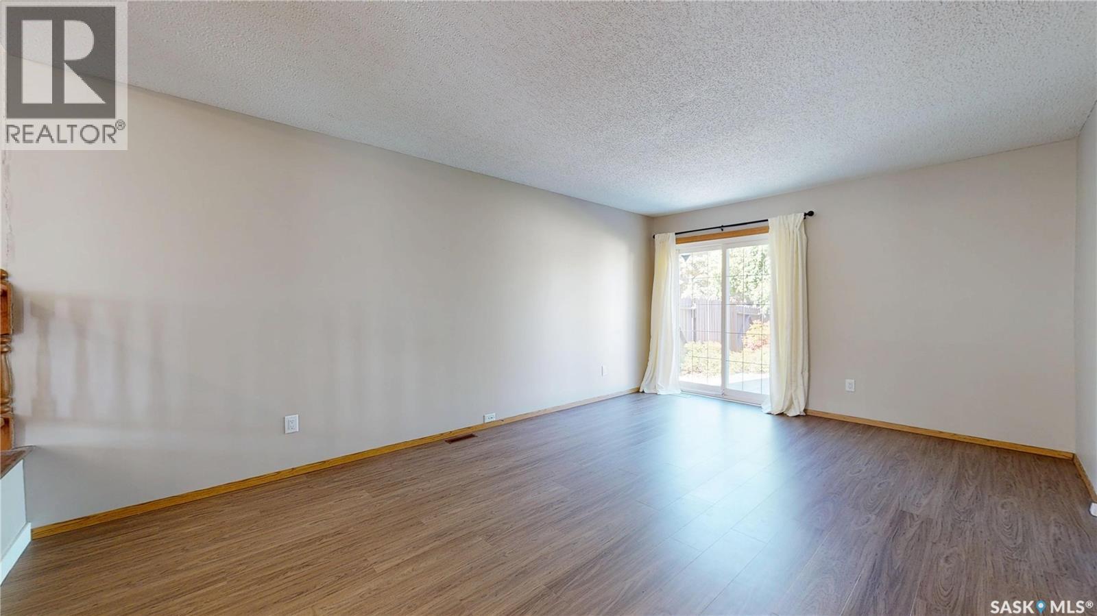 6418 Dalgliesh Drive Property Photo 15
