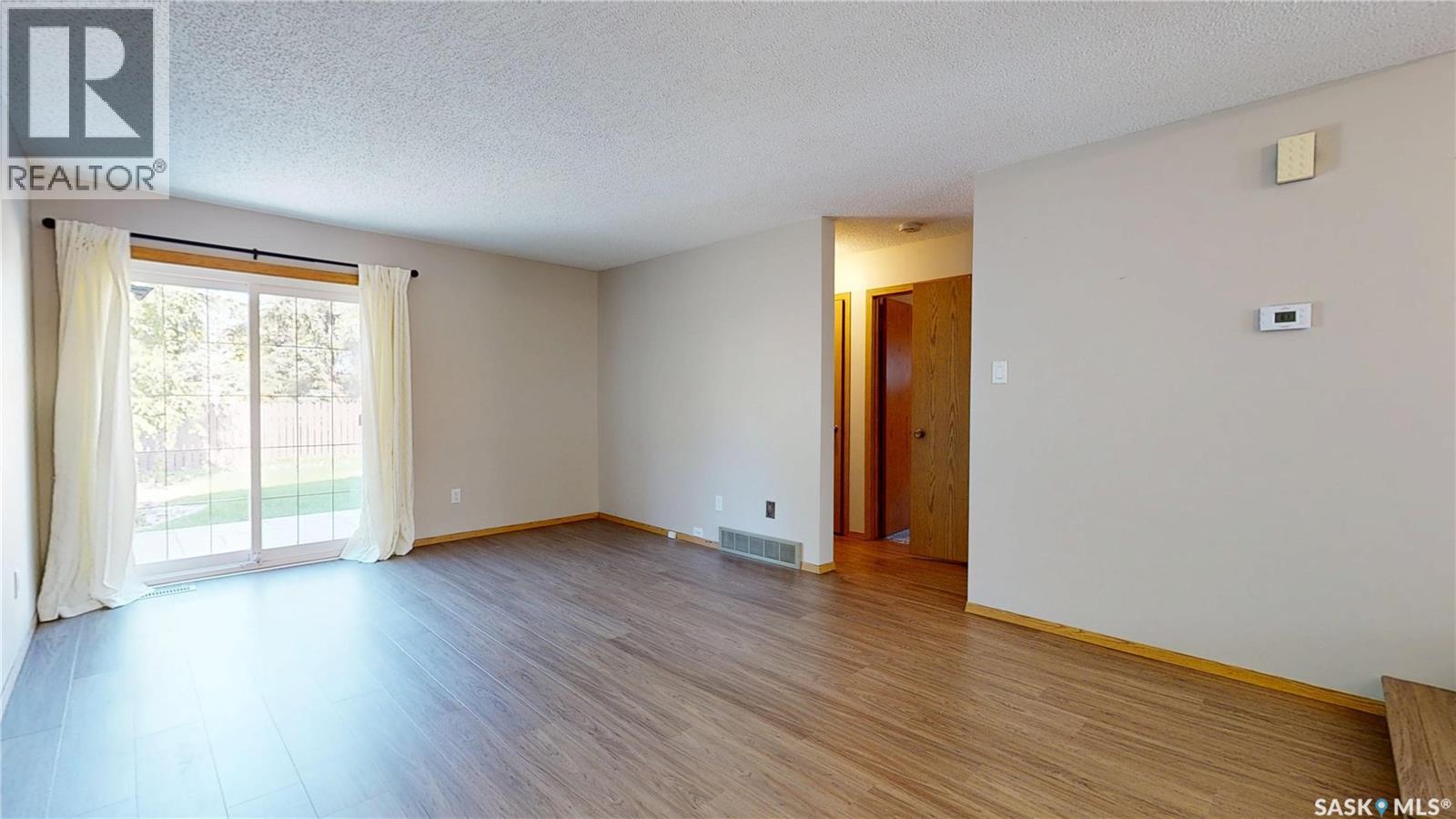 6418 Dalgliesh Drive Property Photo 16