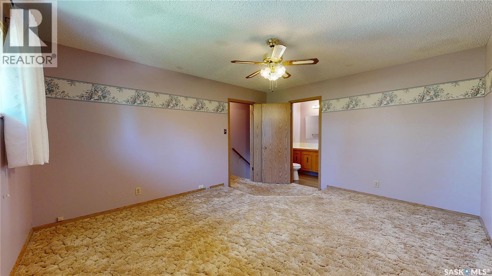 6418 Dalgliesh Drive Property Photo 23