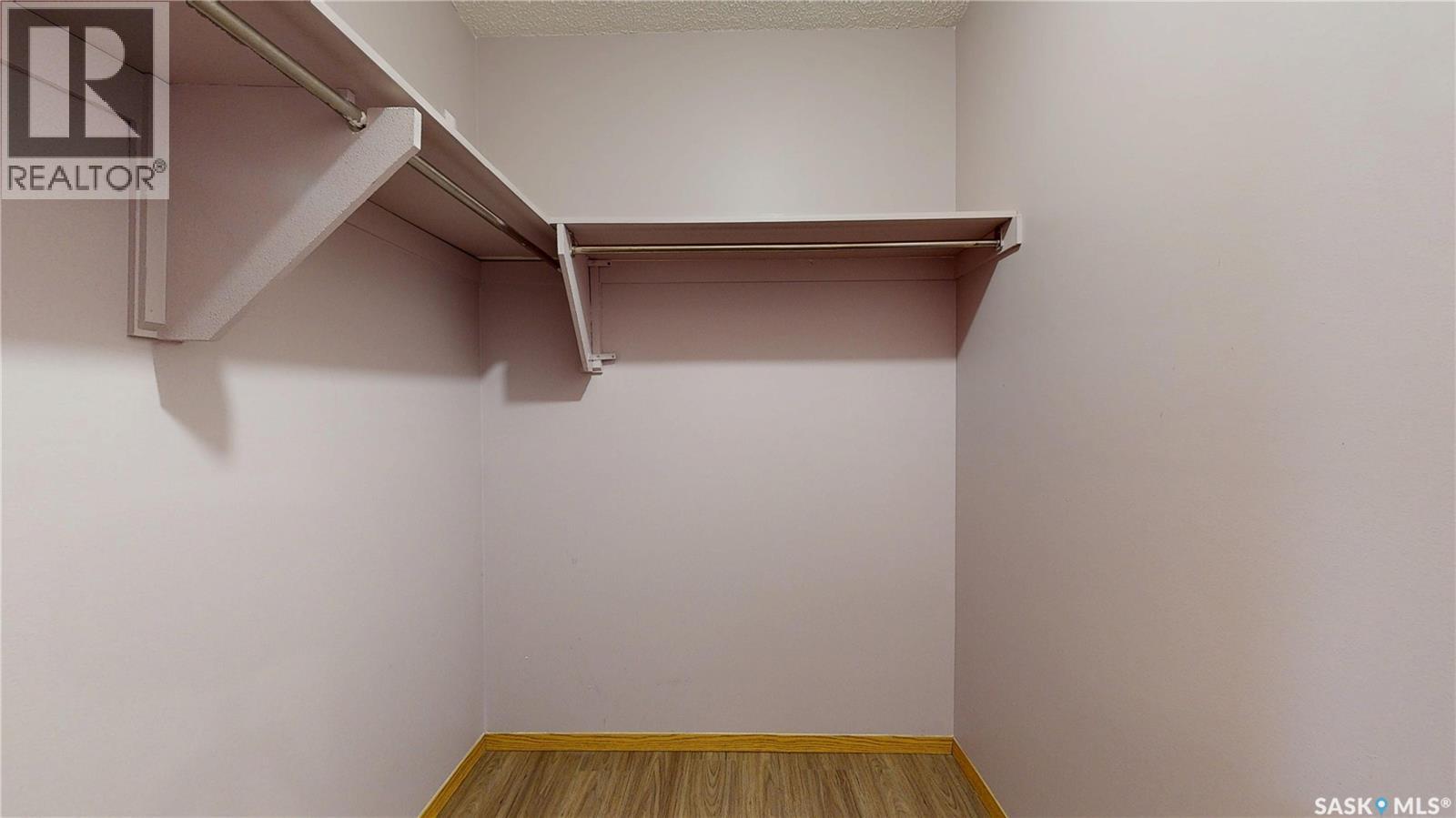 6418 Dalgliesh Drive Property Photo 27
