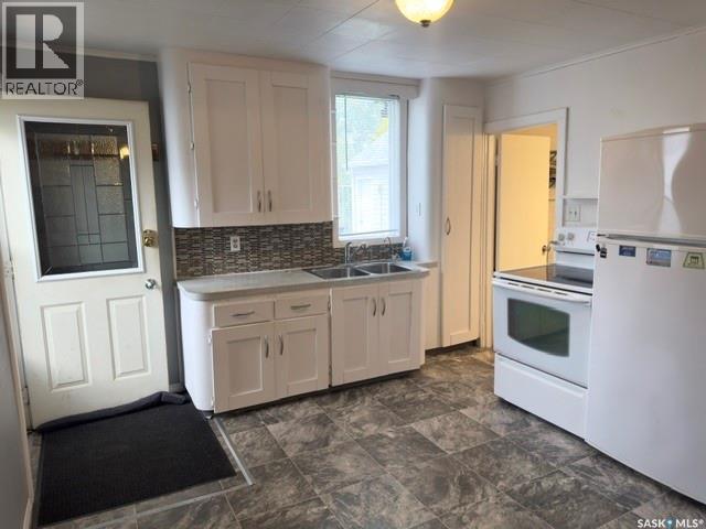921 109th Street Property Photo 6