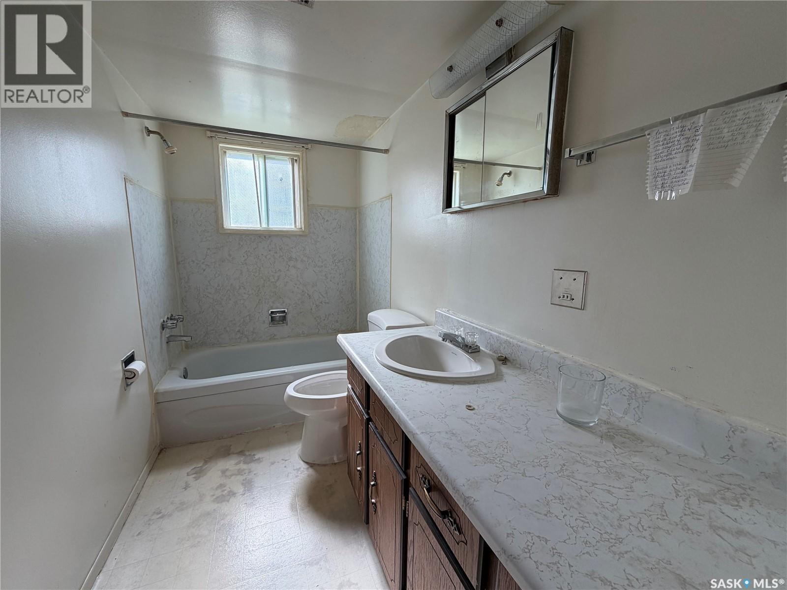 201 2nd Avenue Property Photo 15