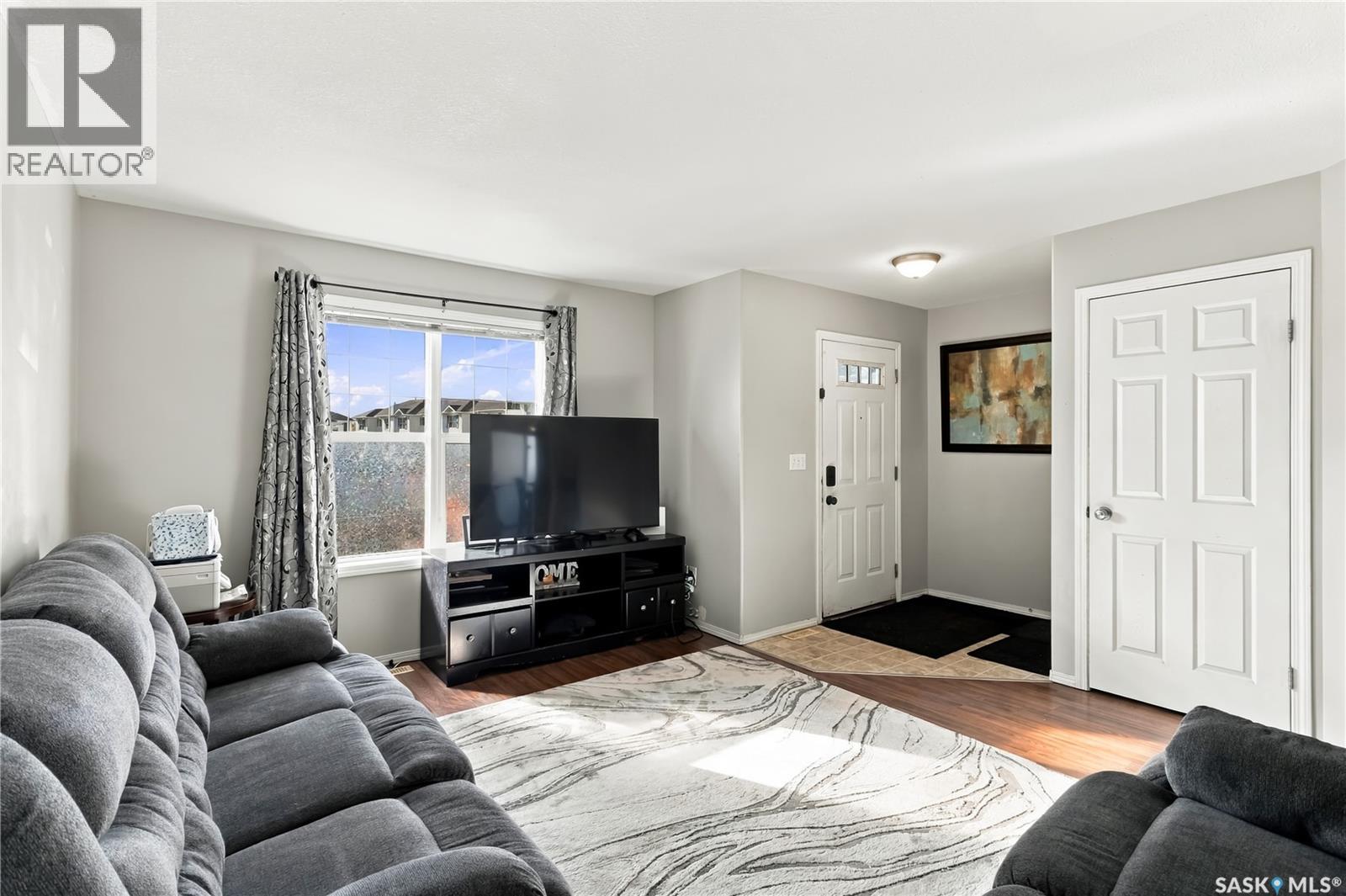 115 203 Herold Terrace Property Photo 6