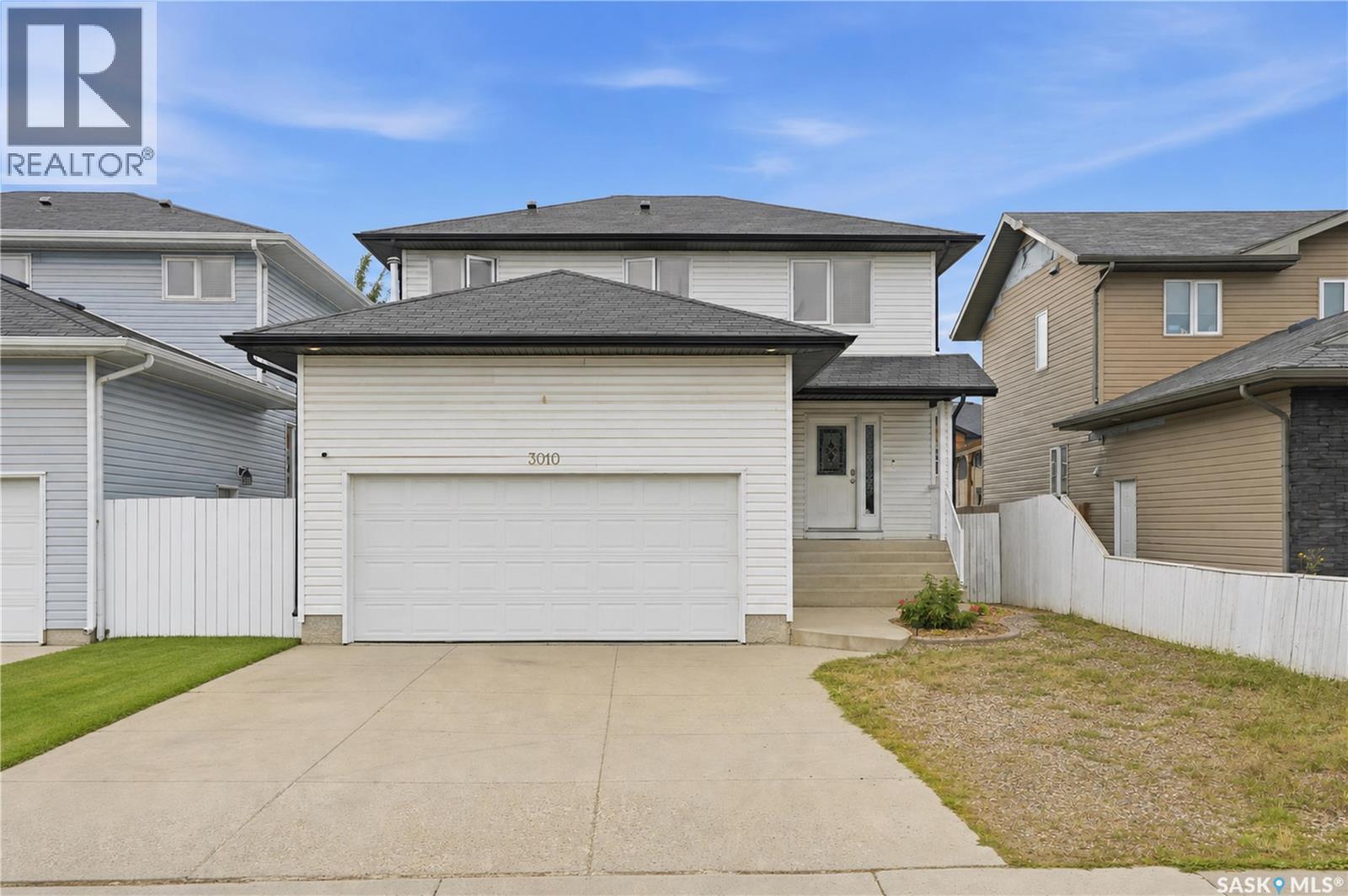 3010 37th STREET W Property Photo 1