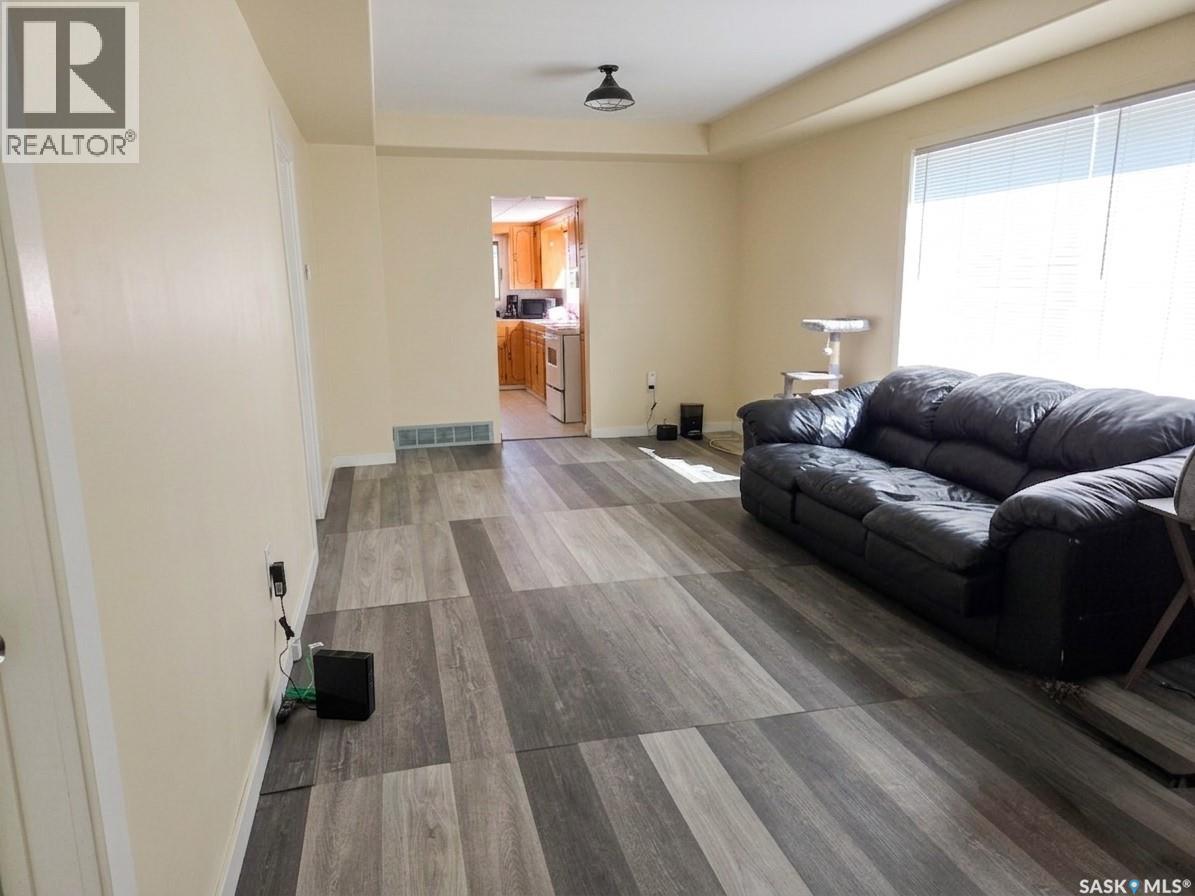215 Kerry Street Property Photo 15