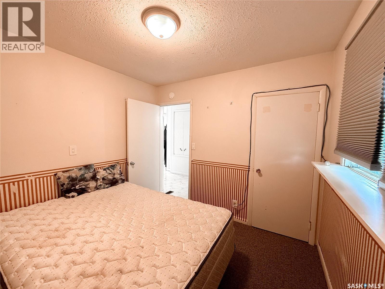 191 5th Street E Property Photo 7