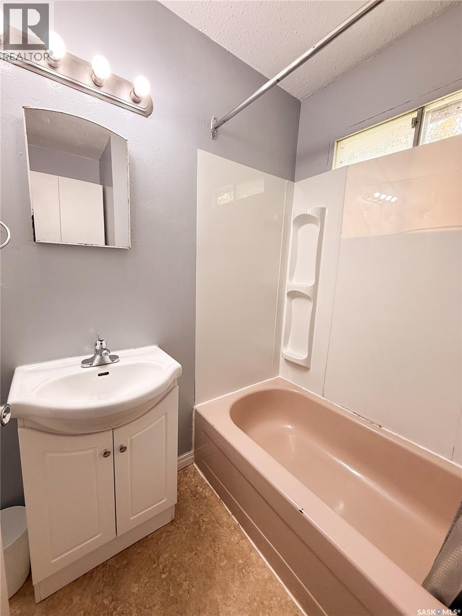 191 5th Street E Property Photo 10