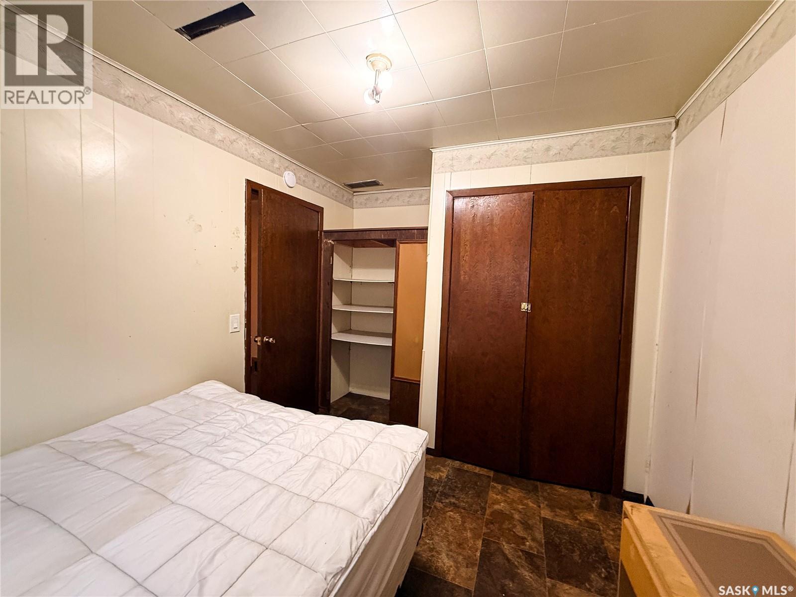 191 5th Street E Property Photo 17