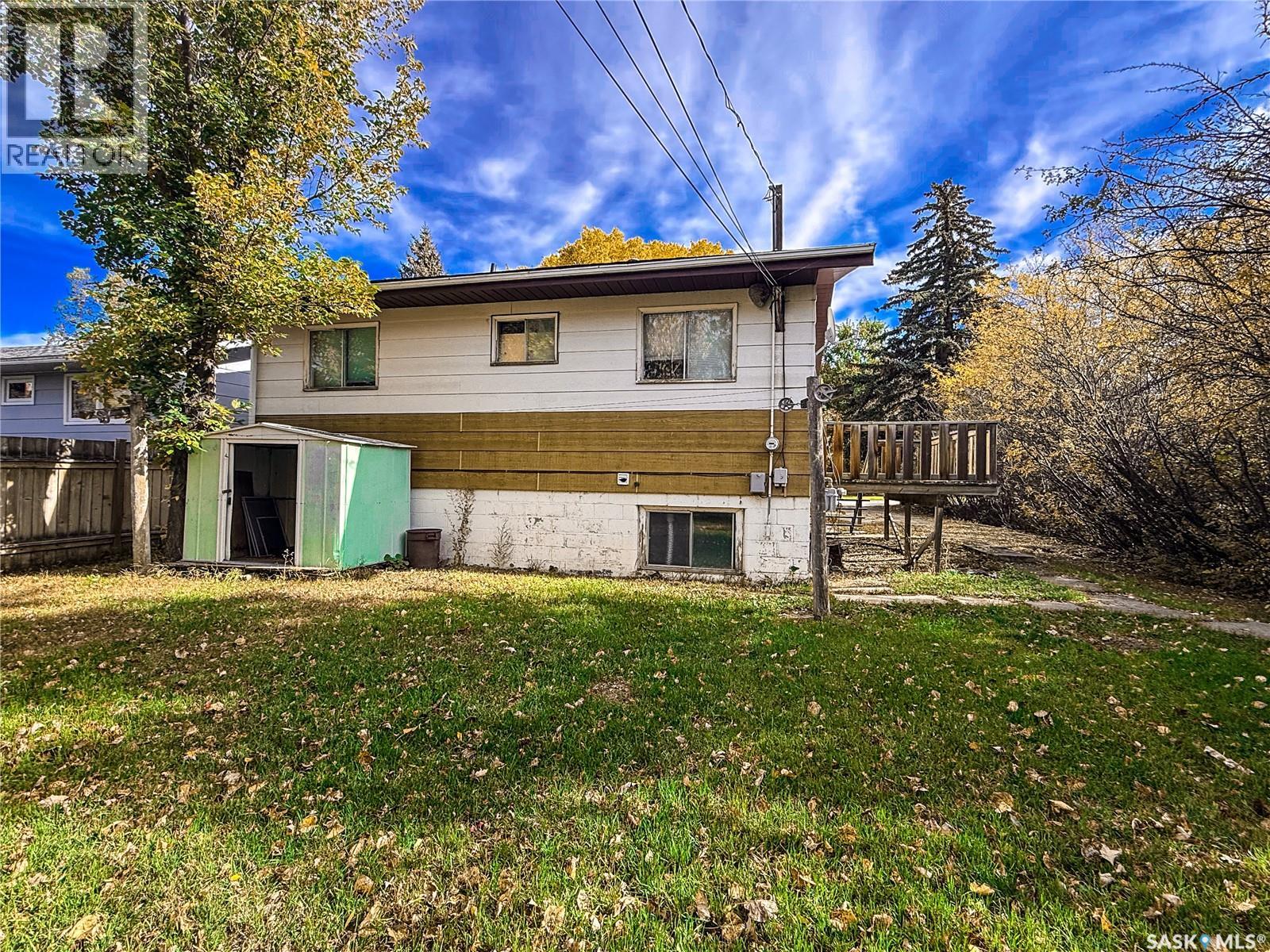 191 5th Street E Property Photo 27