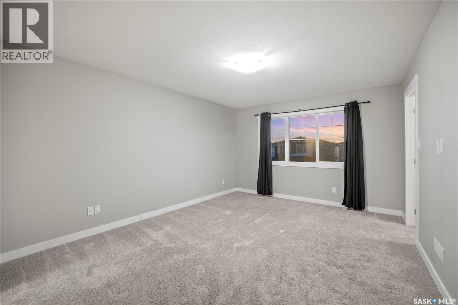 4608 Mutrie Crescent Property Photo 17