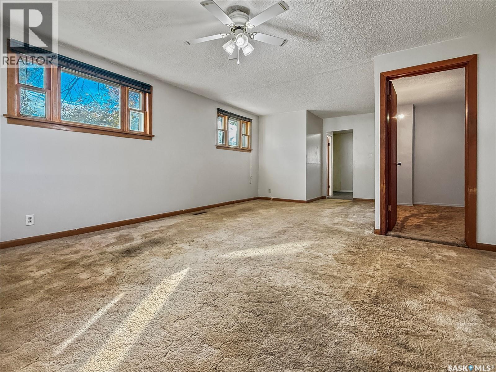 206 6th Avenue Nw Property Photo 4