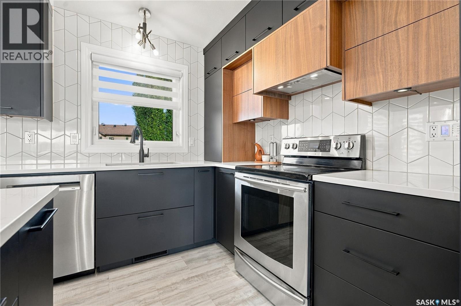 130 Kutz Crescent Property Photo 18