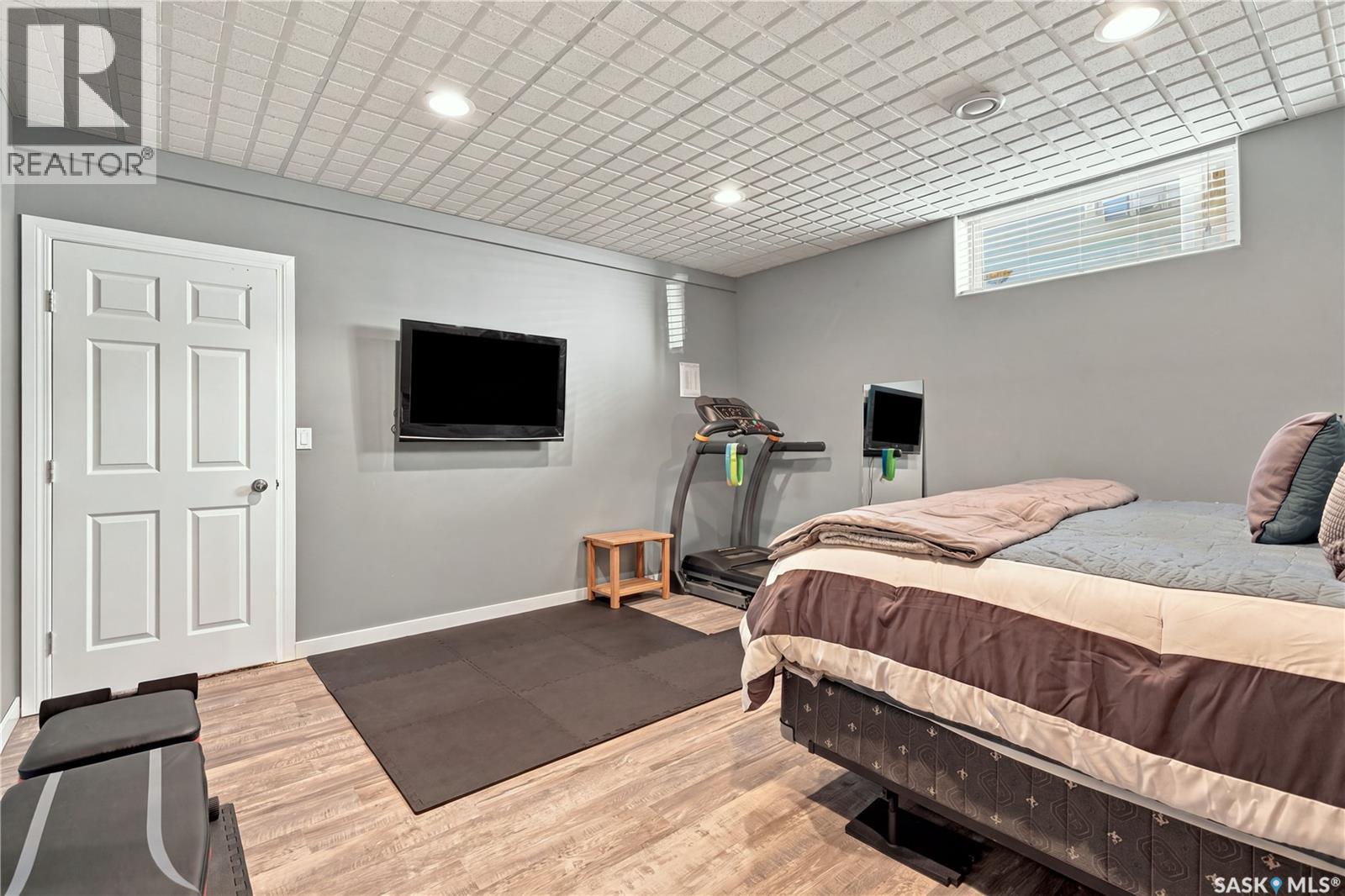 130 Kutz Crescent Property Photo 43
