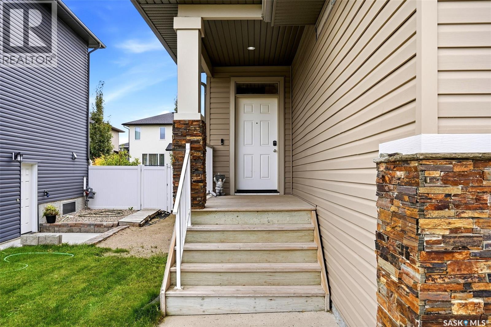 5101 Tutor Way Property Photo 3