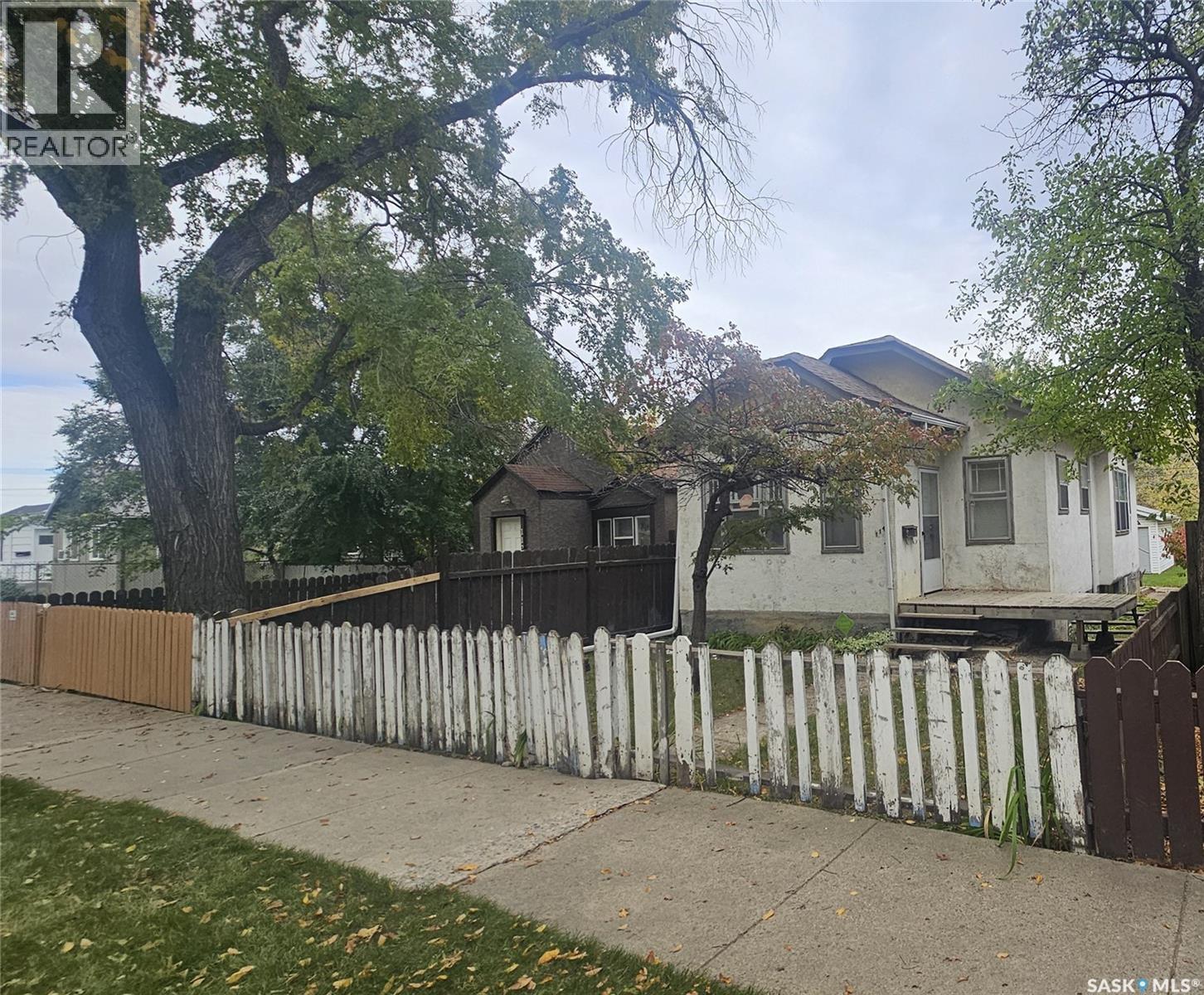 114 N Avenue S Property Photo 2