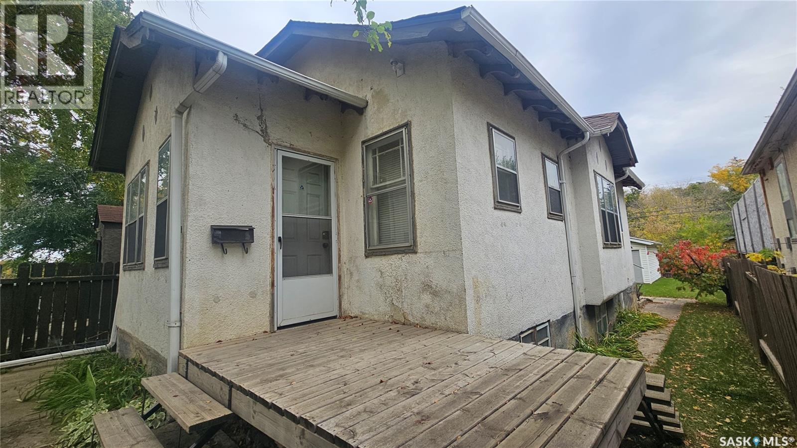 114 N Avenue S Property Photo 3