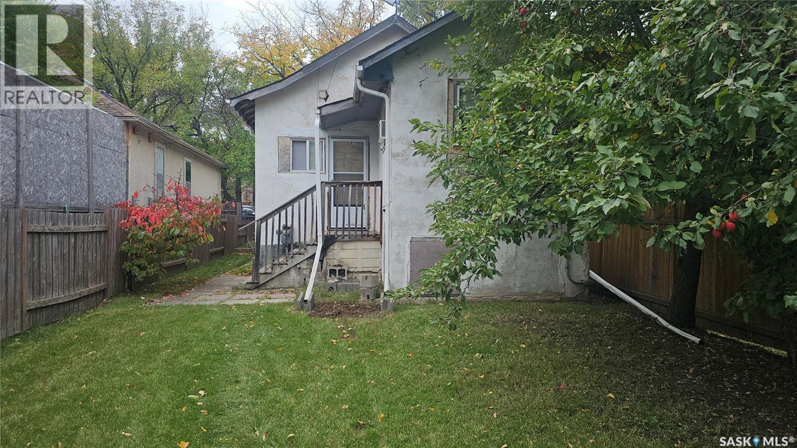 114 N Avenue S Property Photo 11