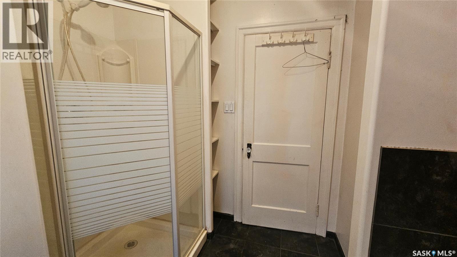 114 N Avenue S Property Photo 22