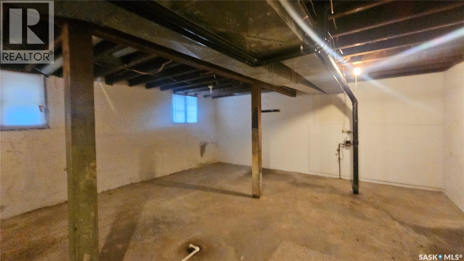 114 N Avenue S Property Photo 32