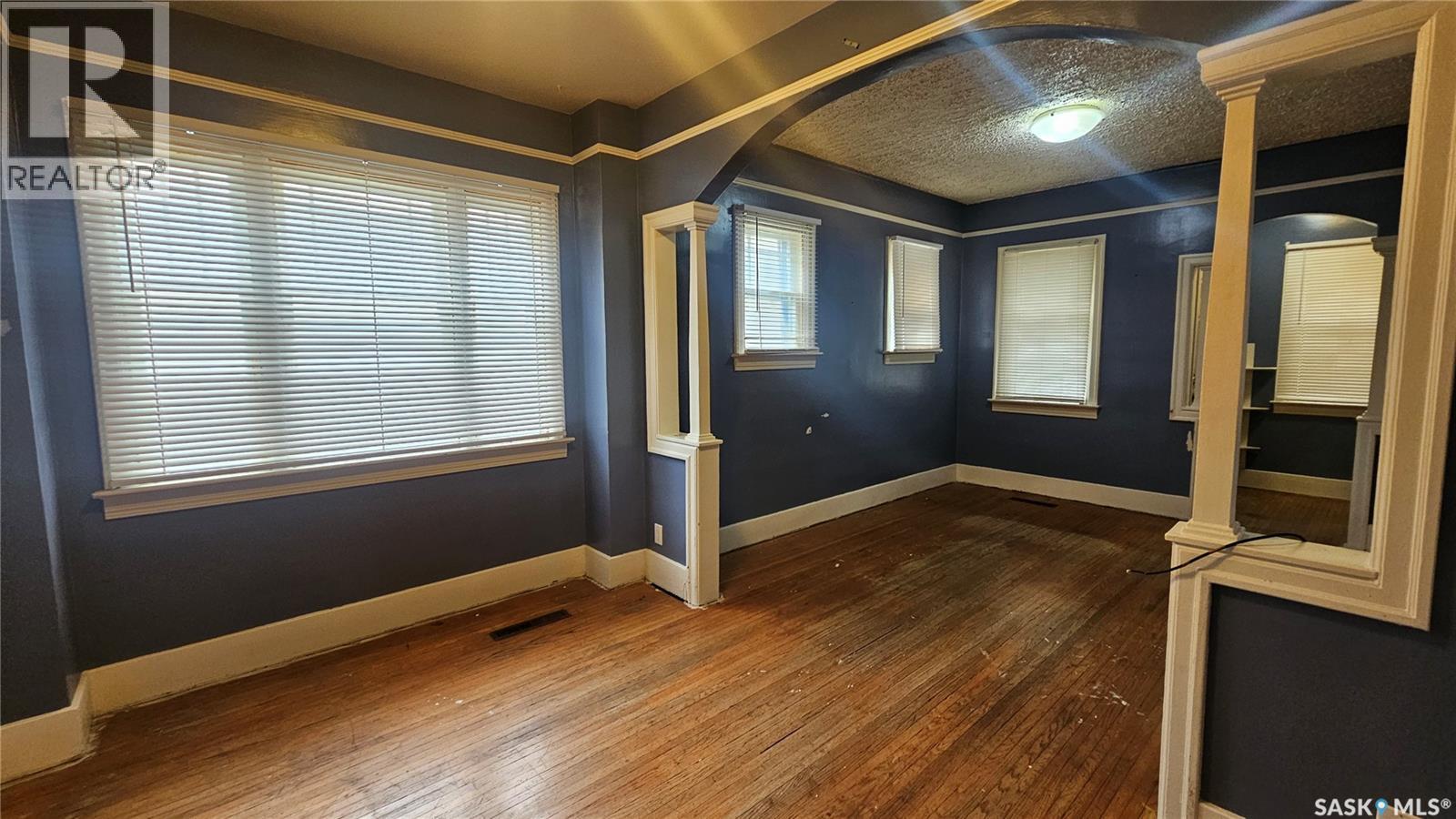 114 N Avenue S Property Photo 37