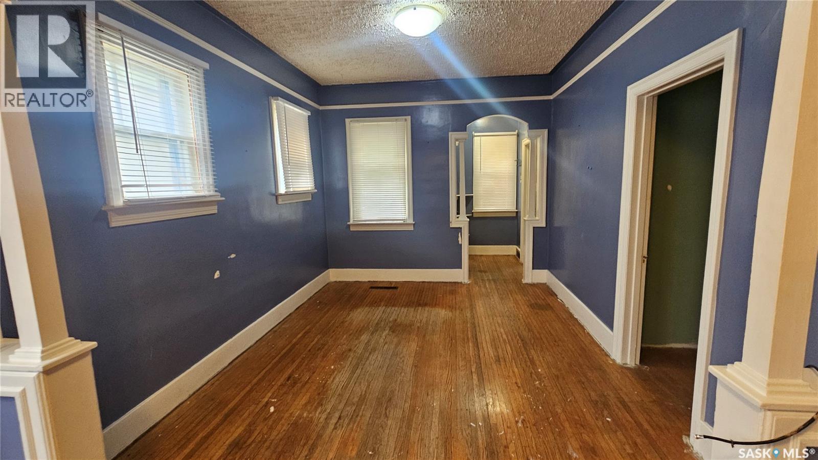 114 N Avenue S Property Photo 38