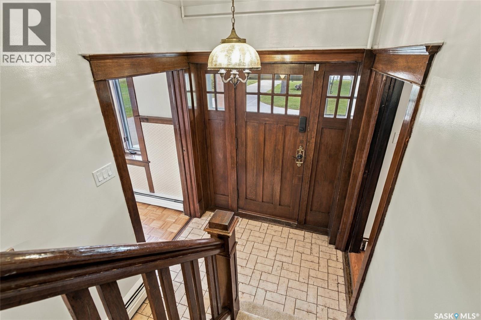 810 4th Avenue Property Photo 7