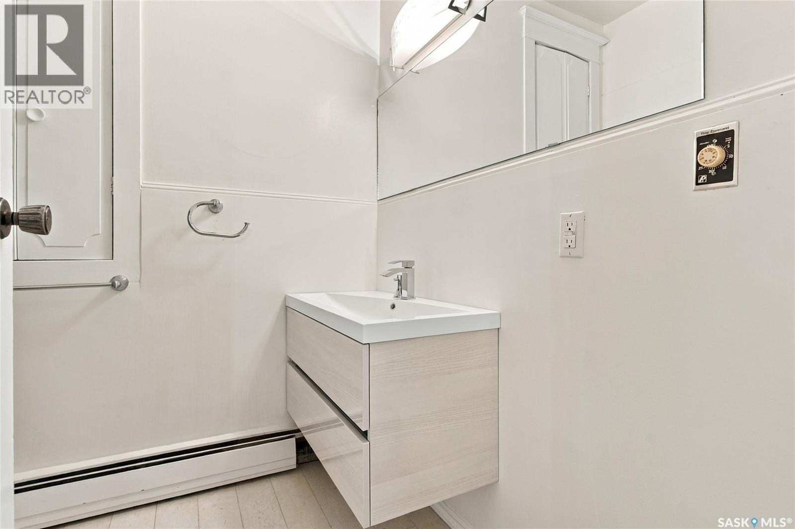 810 4th Avenue Property Photo 18