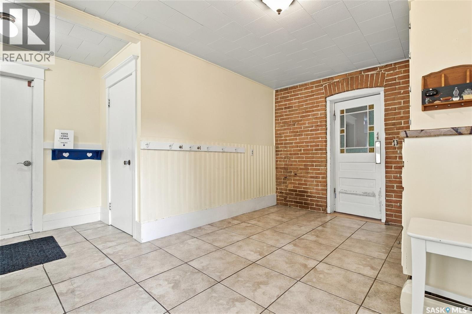 810 4th Avenue Property Photo 20